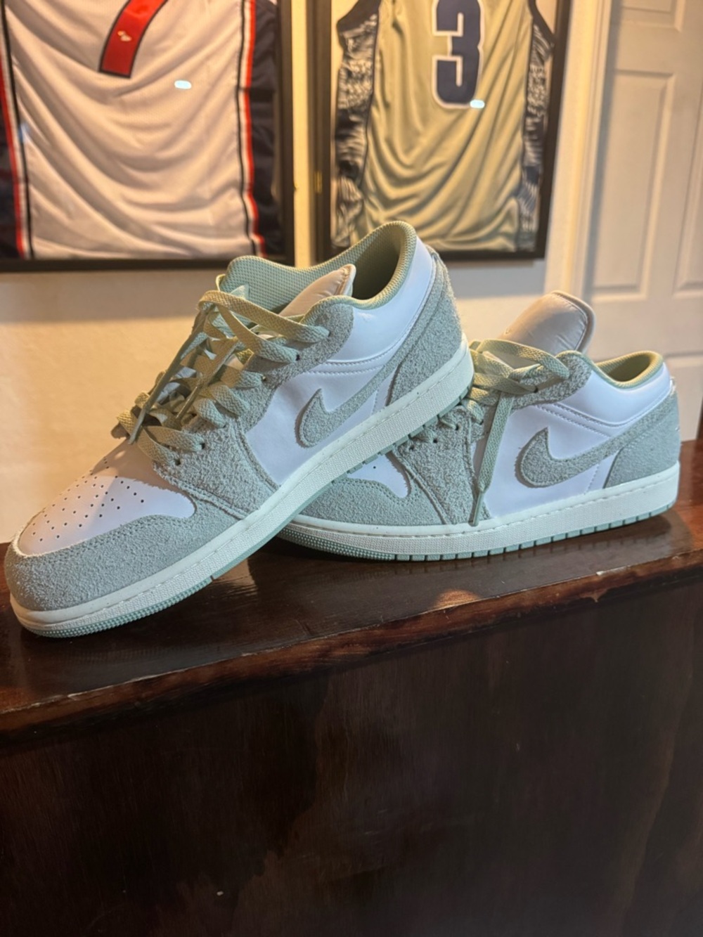 Jordan 1 Low SE Seafoam Sz 11M